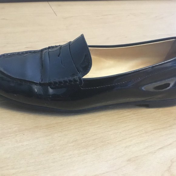 Tod's Patent Leather Loafers 39.5 - Picture 3 of 5